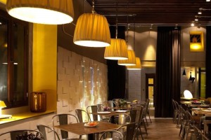 Tổng hợp các mẫu đèn thả nhà hàng sang trọng & đẹp mắt 2022